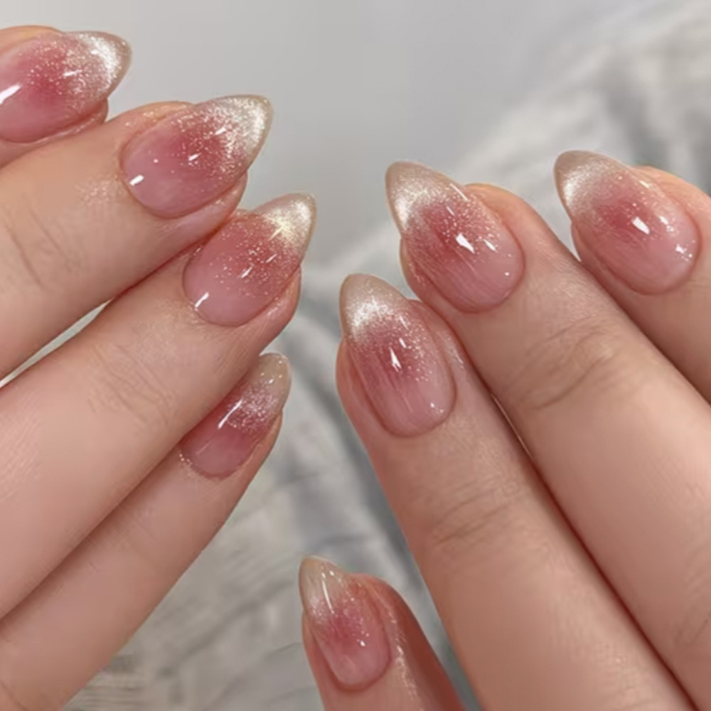 Cat-Eye Nails M1161-B7